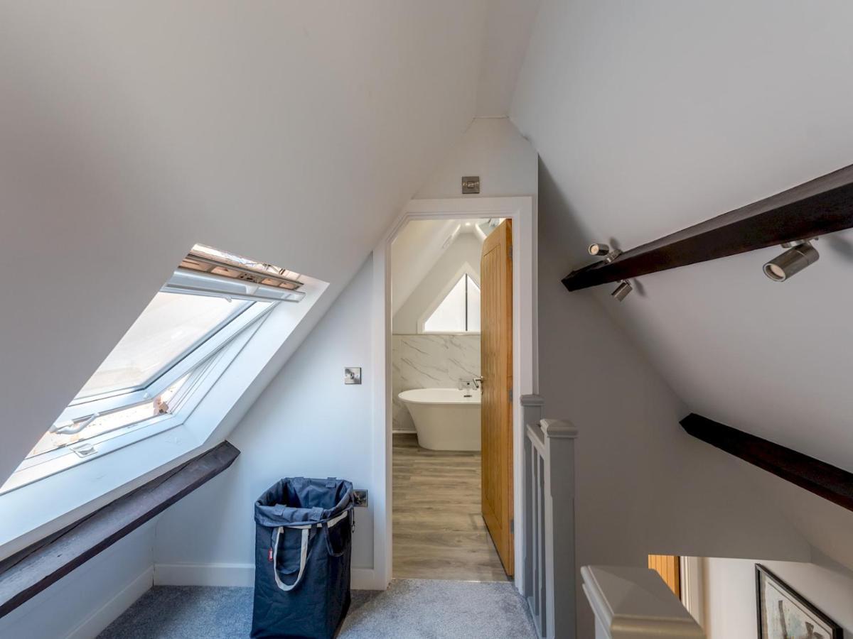 Pass The Keys Dahlia Contemporary Town Centre Apartment Shrewsbury Exterior foto
